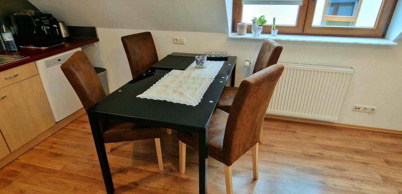 普利瓦特沃农里博辛斯基民宿 Undenheim 外观 照片